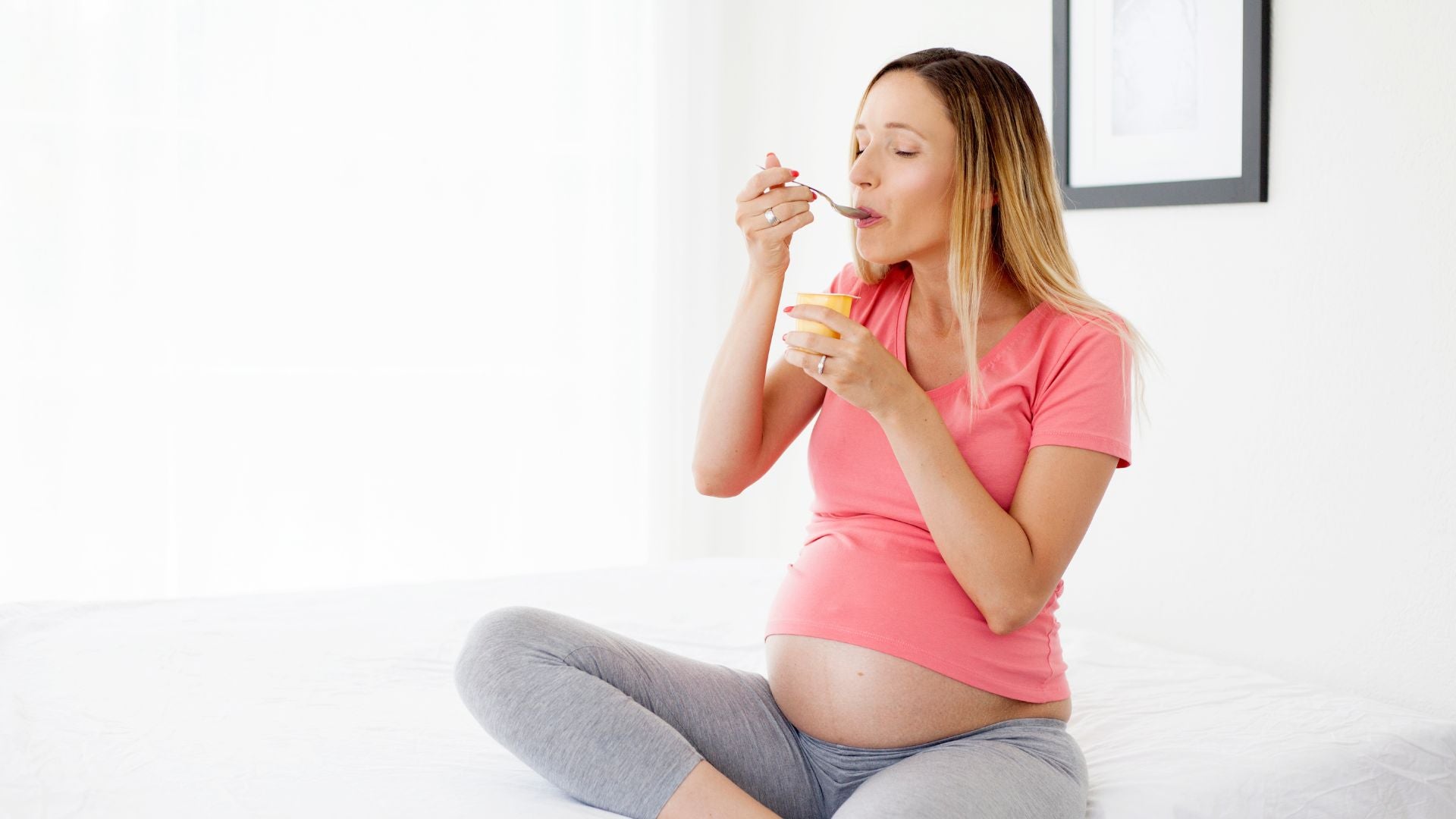 Optimieren Sie Ihren Schlaf und Komfort in der Schwangerschaft mit dem richtigen Keilkissen